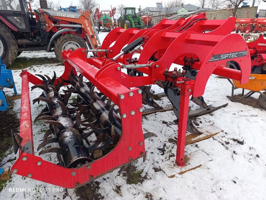 Subsolier siptec 2.5m și gaspardo 3m 5 ancore tăvălug hidraulic