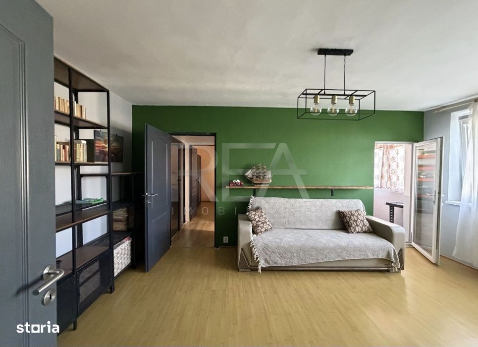 2 camere, et 7/9, 53mp, anvelopat-Gorjului