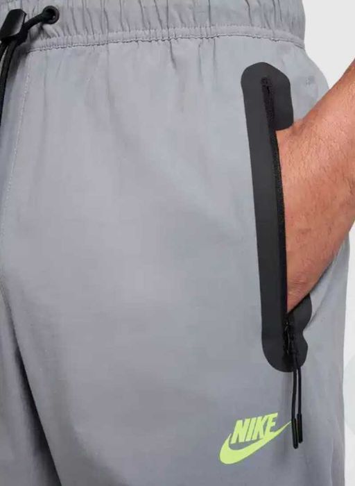 Nike tech woven екип размер L