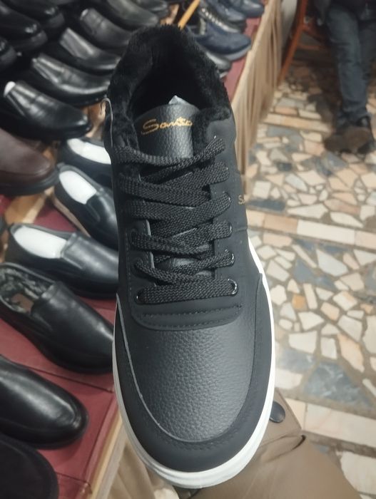 Christian Louboutin Lux sfati