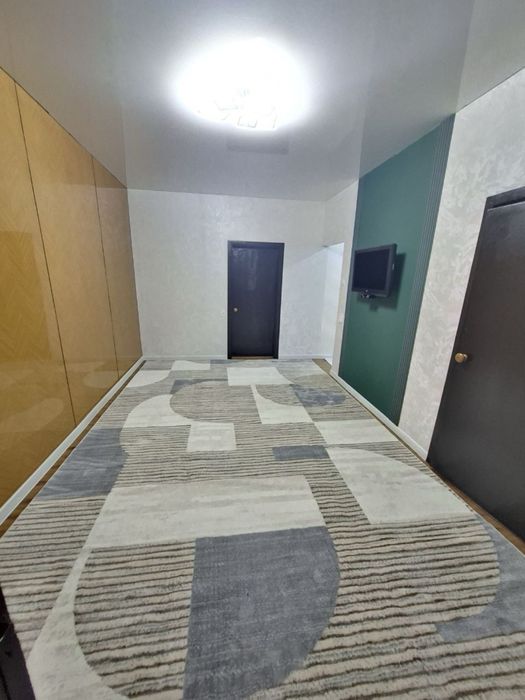 Kvartira sotiladi chilonzor 8 kvartal