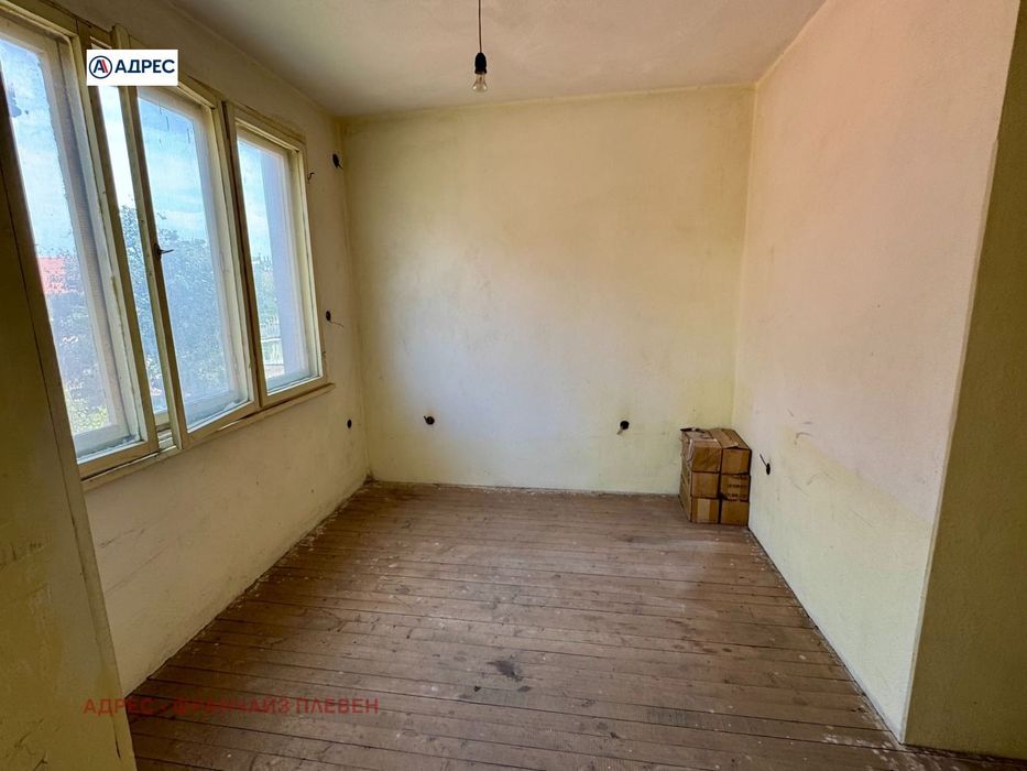 Продава се Етаж от къща в Мездра - 152 кв.м за 461 €/кв.м - Снимка #2