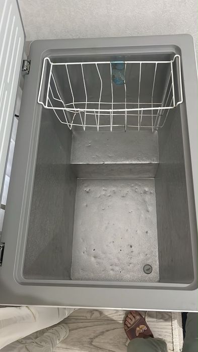Продам морозилник 100000