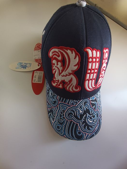 Кепка бейсболка продаётся