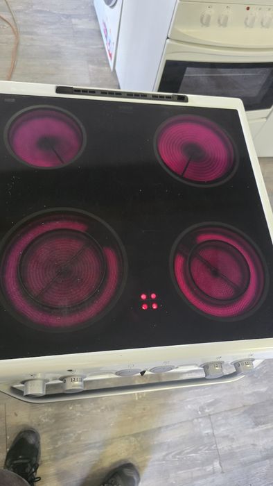 Печка Voss Electrolux 60см