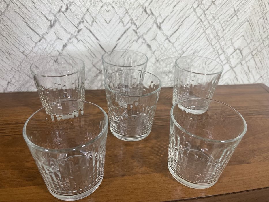 Стаканы и бокалы
