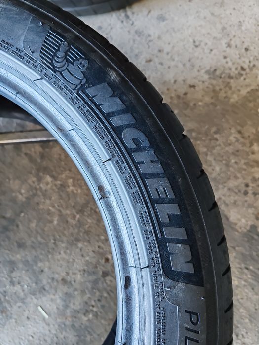 2 anvelope 235 45 17