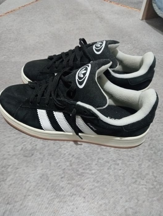 Продам кроссовки 42/43 размер