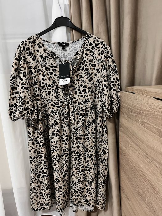 Rochie marimea 36,C&A