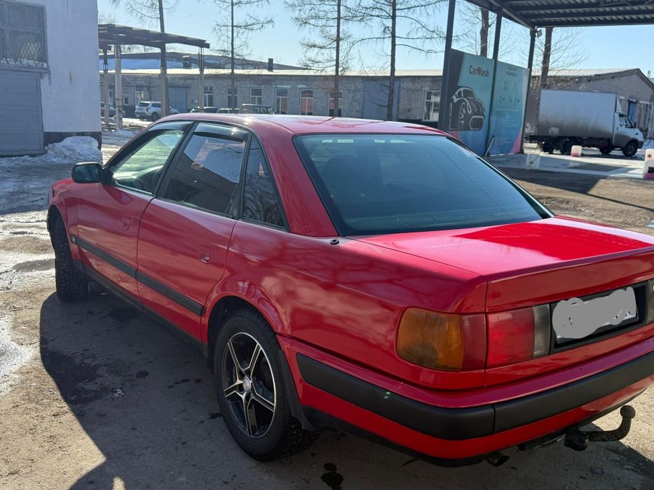 Продам Ауди 100 с4