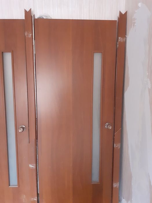 Продам межкомнатные двери