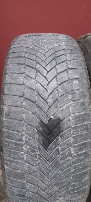 215 60 17 Всесезонни Гуми Дот 23 и 21