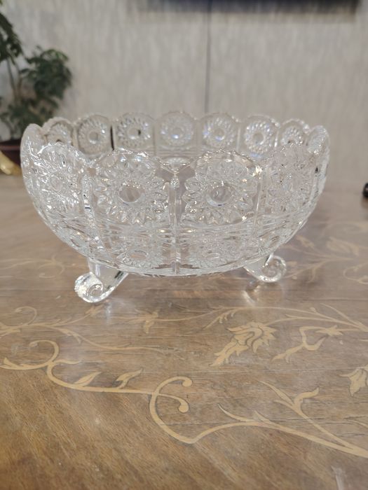 Ваза хрустальная