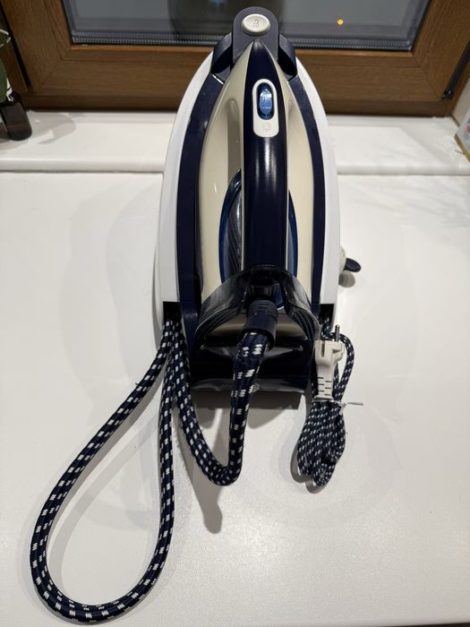 Stație de cǎlcat cu abur Philips GC 9231