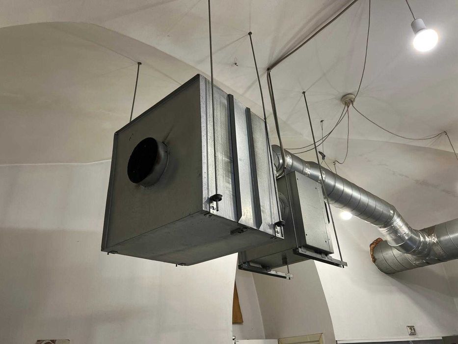 Gratar Inox Pe Carbuni+Hota Cu Motor Ruck