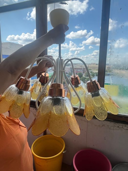 Люстра цветочная