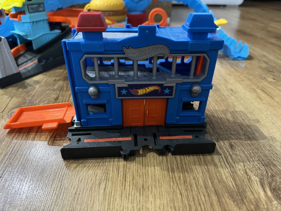 Писти от серията hot wheels