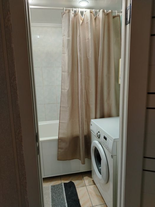 Сдам ЧИСТУЮ 2-комн квартиру на 8 районе. Часы, ночь, сутки! Wi-fi.