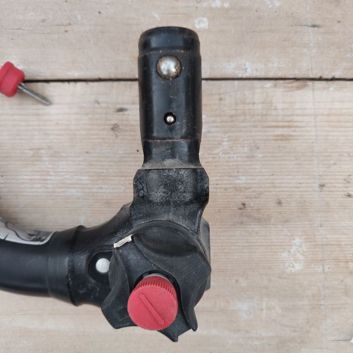 Теглич за Mazda, VW