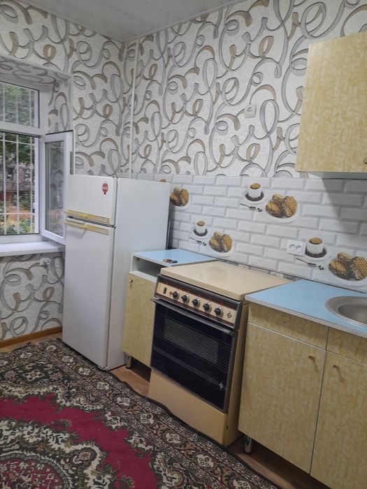 Сдаётся 1ком квартира на Чиланзаре 9квартал Ин яз семье девушкам 300у.