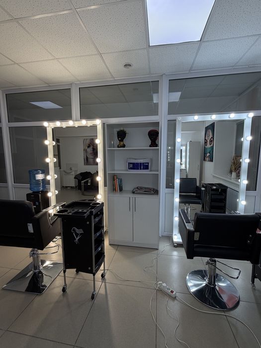 Продам мебель для парикмахера