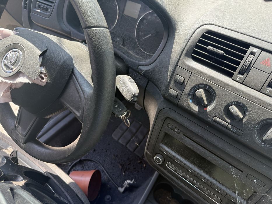 Dezmembrez Skoda Fabia 2017 1.2 benzina
