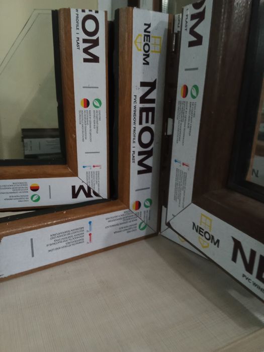 Setka va Eshik&Romlar Neom Akfa Engilberg