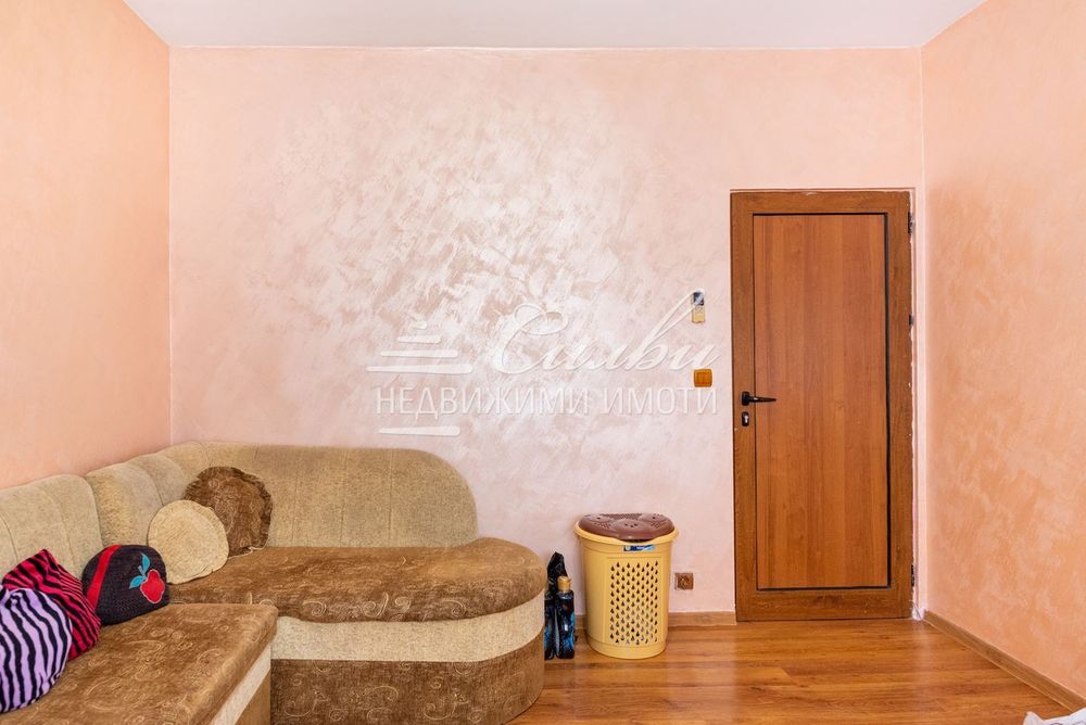 Двустаен апартамент - кв. Добруджански!