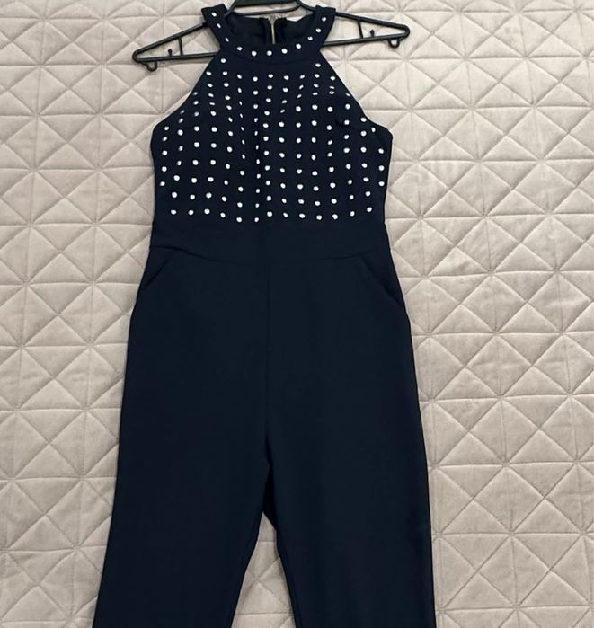 Тъмносин гащеризон