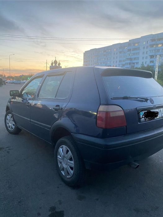 Гольф 3 1.8 моно 1992 года