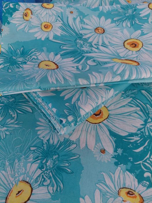 Продам комплекта постельного белья 1,5.