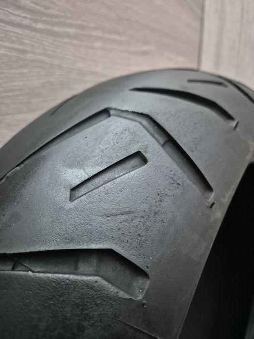 Anvelopa moto 200 50 17 Bridgestone exedra max dot 2321