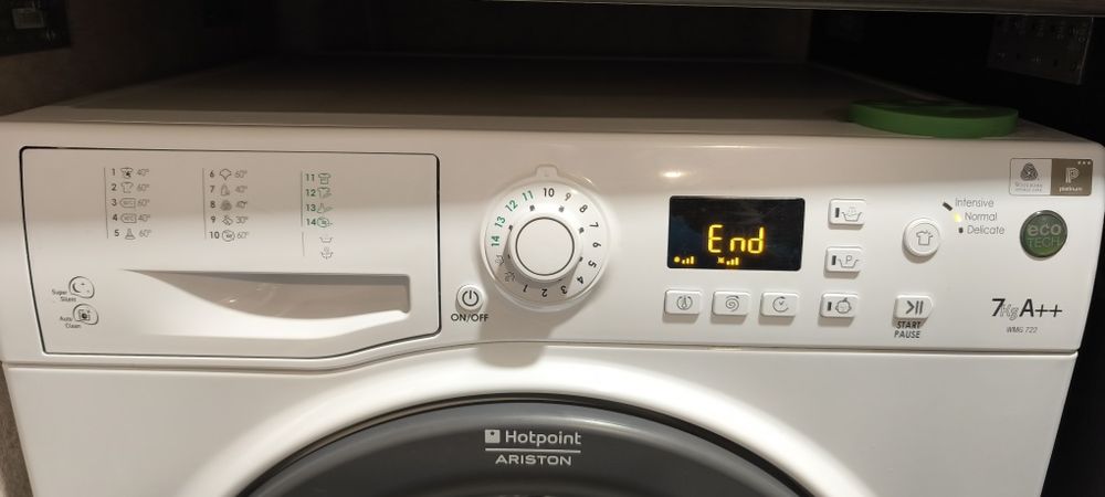 Пералня Hotpoint Ariston WMG 722 EU