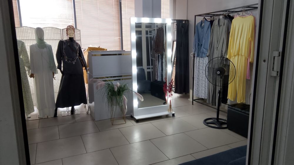Ресепшн срочно продаем