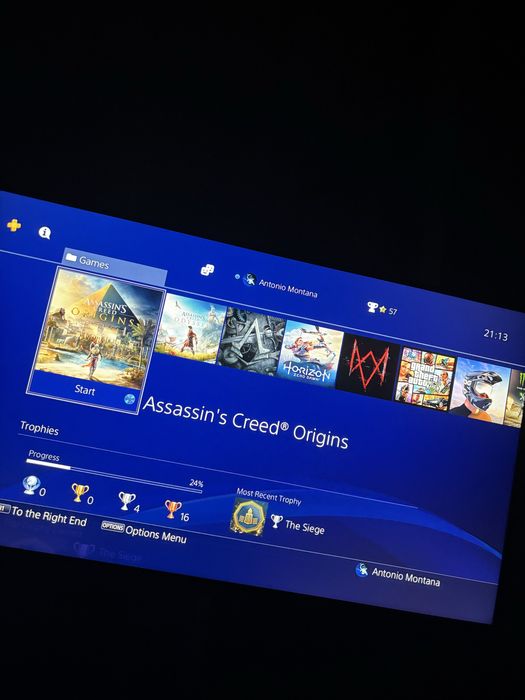 PlayStation 4  + 15 игри – Отлично състояние