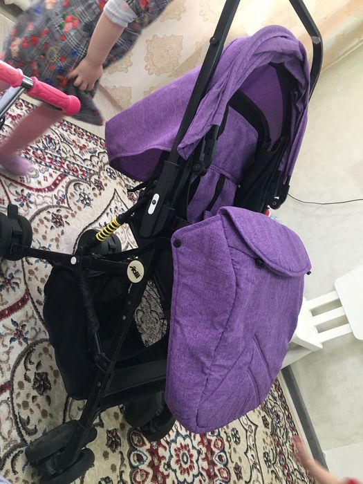 Коляска прогулочная