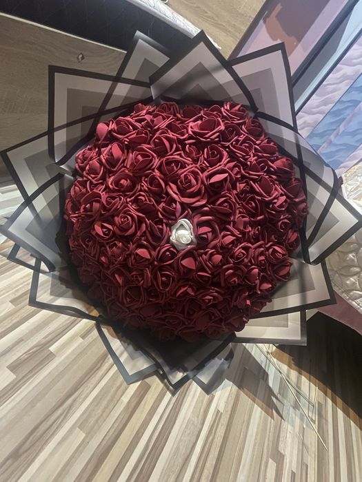 Букети от вечни рози