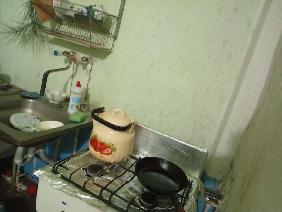 Продается квартира срочно  в центре Ферганы , Сотилади Фаргона шахрида