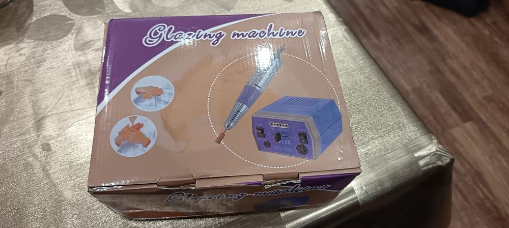 Продавам машинка за пилене на нокти