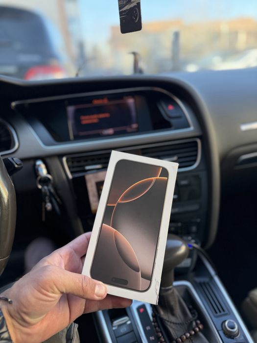 Iphone 16 pro max desert nou !