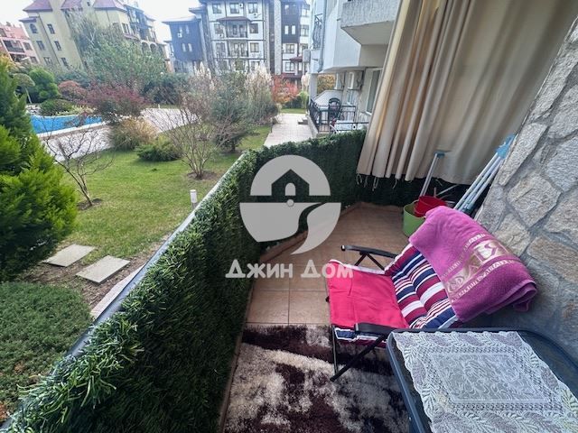 Продава се Тристаен апартамент в Свети Влас - 7705 кв.м за 10 €/кв.м - Снимка #10