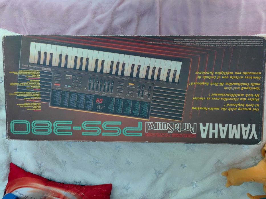 Sintetizator yamaha pss 380