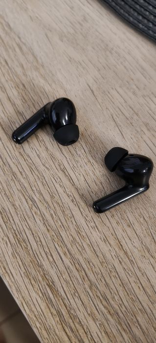 Vând căști wireless GAMMUS Bluetooth 5.4 – aproape noi