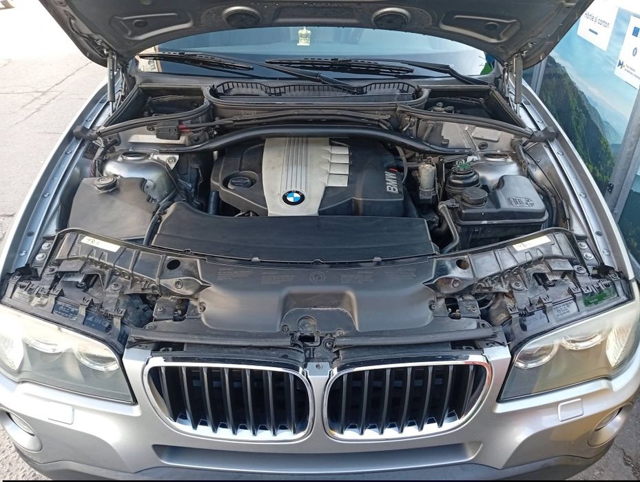 Vând BMW X3 177 cai.2 D an 2008