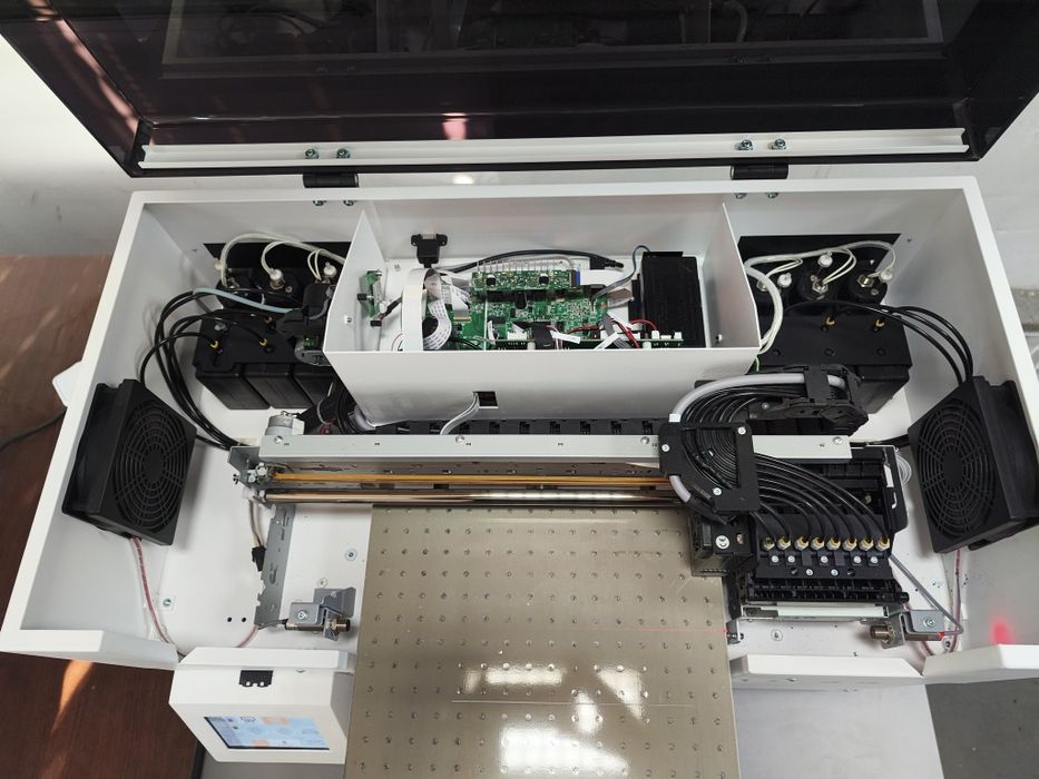 УВ принтер Азон Еидж / UV Printer Azon Edge