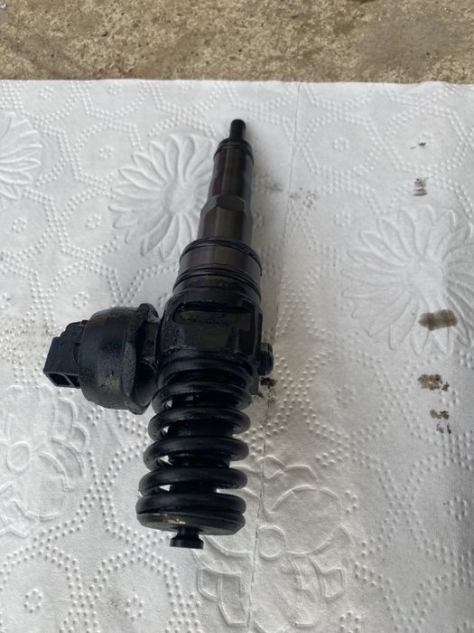 Injectoare Audi A4b7 2.0 BPW