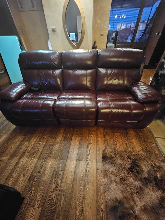 Диван от естествена кожа с релакс механизъм