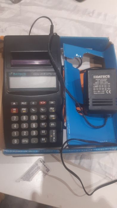 Касов апарат със зарядно