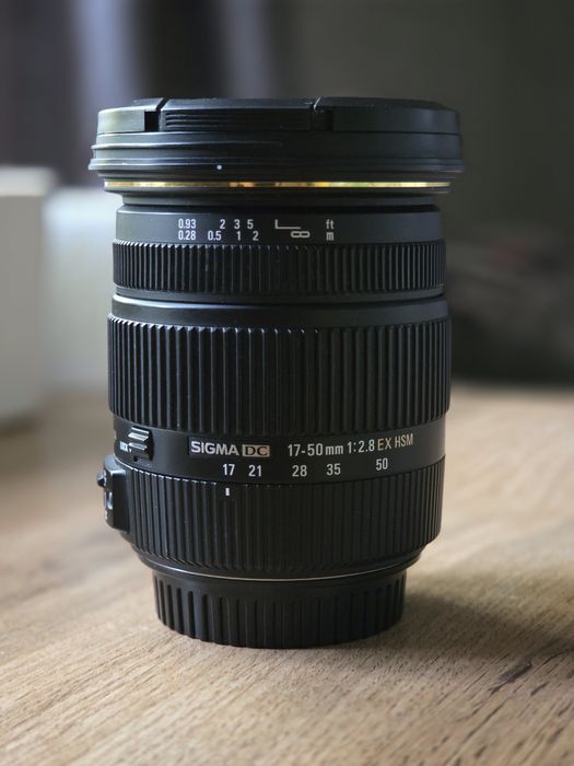 Обьектив sigma 17-50mm 2.8f