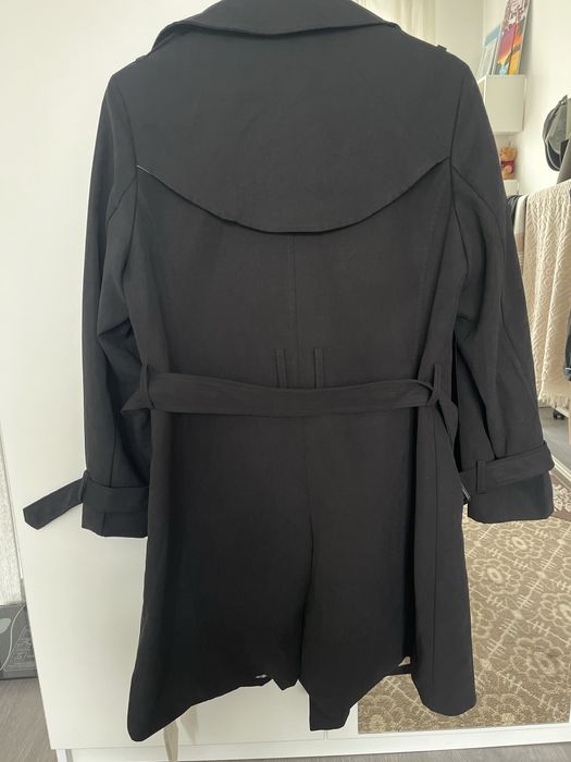 Тренч черный.